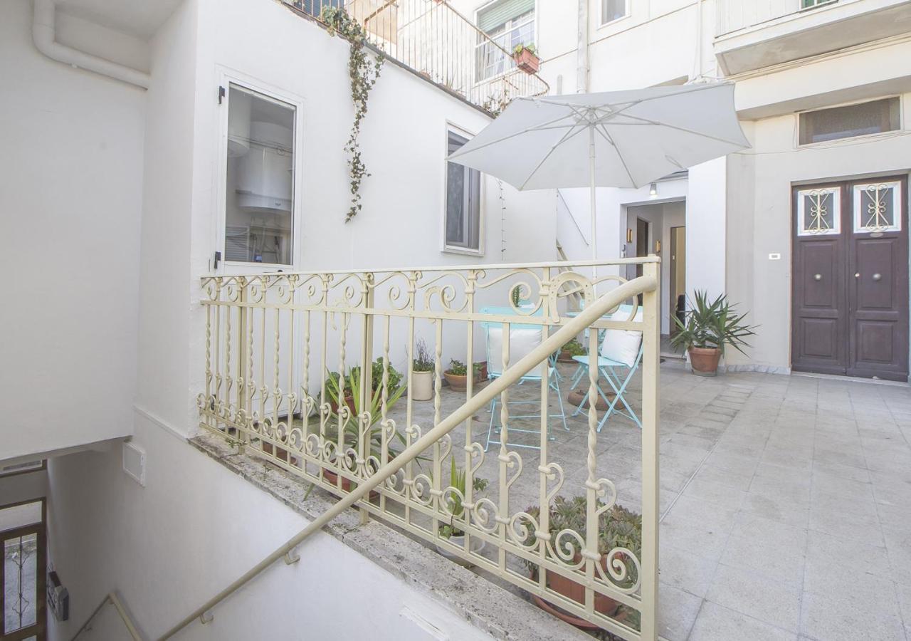 Le Dimore In Centro Con Parcheggio E Self Check-In Matera Exterior photo