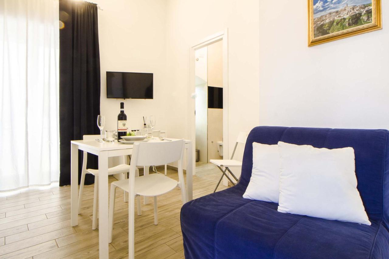 Le Dimore In Centro Con Parcheggio E Self Check-In Matera Exterior photo
