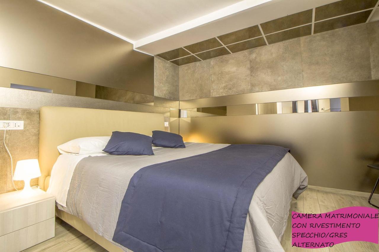 Le Dimore In Centro Con Parcheggio E Self Check-In Matera Exterior photo